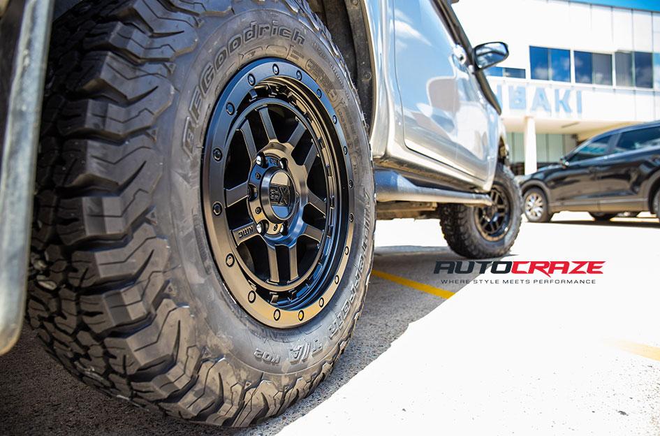 TOYOTA HILUX N80 4WD RECON XD SATIN BLACK
